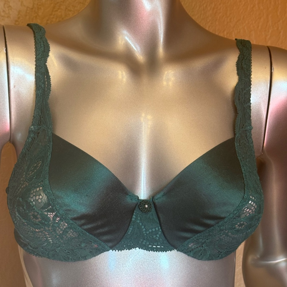 Valmont Emerald Green Satin and Lace Unlined Bra